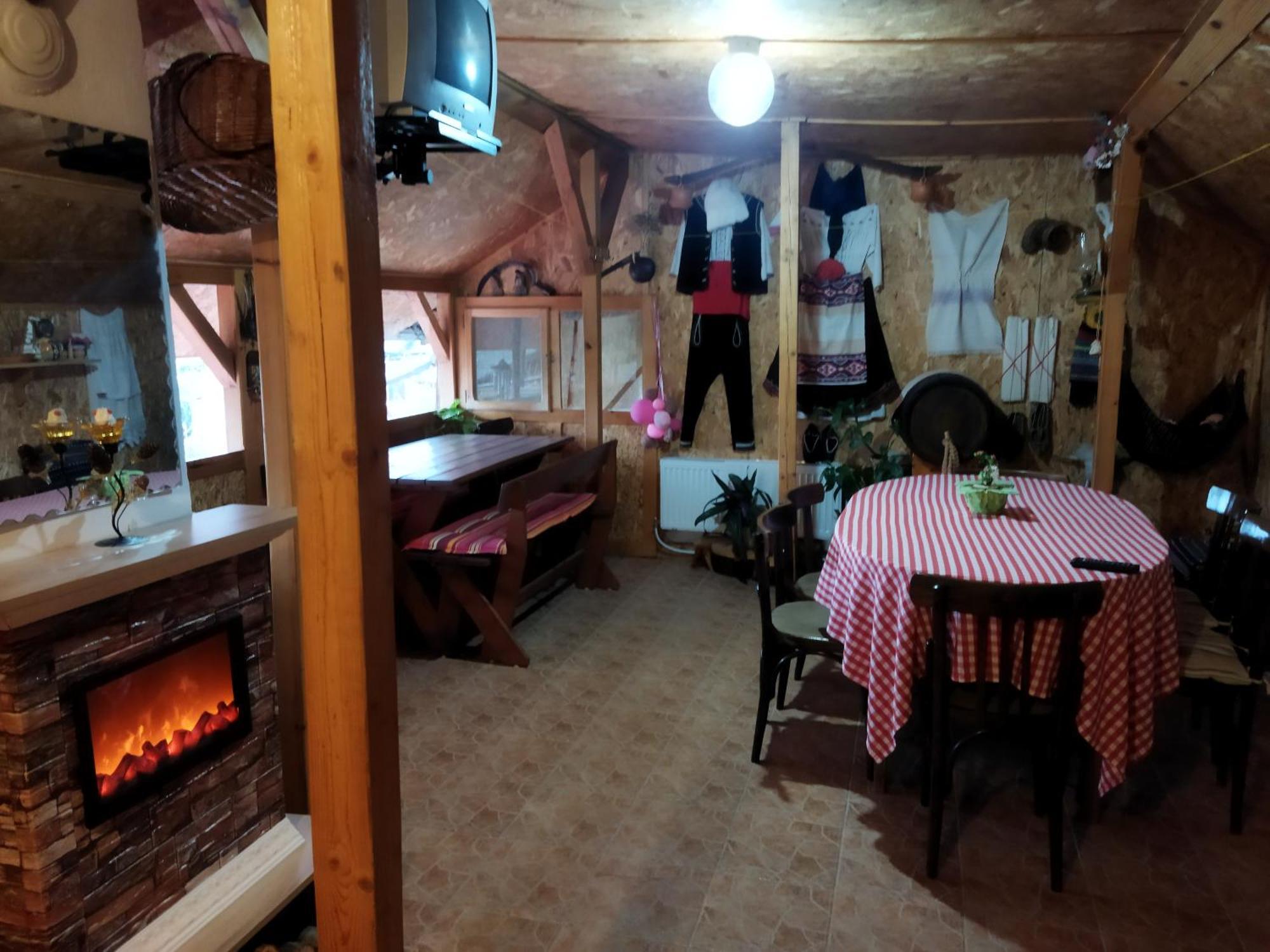 Hotel Къща Под Наем Petrova Cherven  Esterno foto